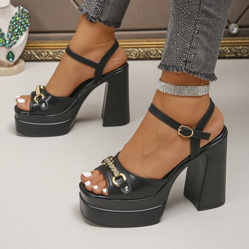 2026年夏新作 スクエアトゥ ホローチャンキーヒール レザ - Casual Sandal Leather のレビューと価格